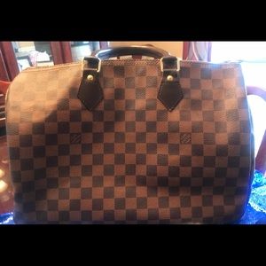 Louis Vuitton Speedy 35